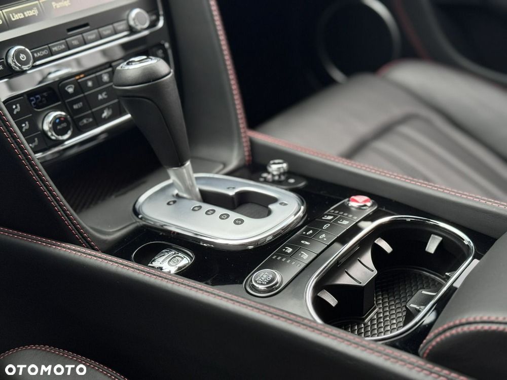 Bentley Continental GT V8 - 38