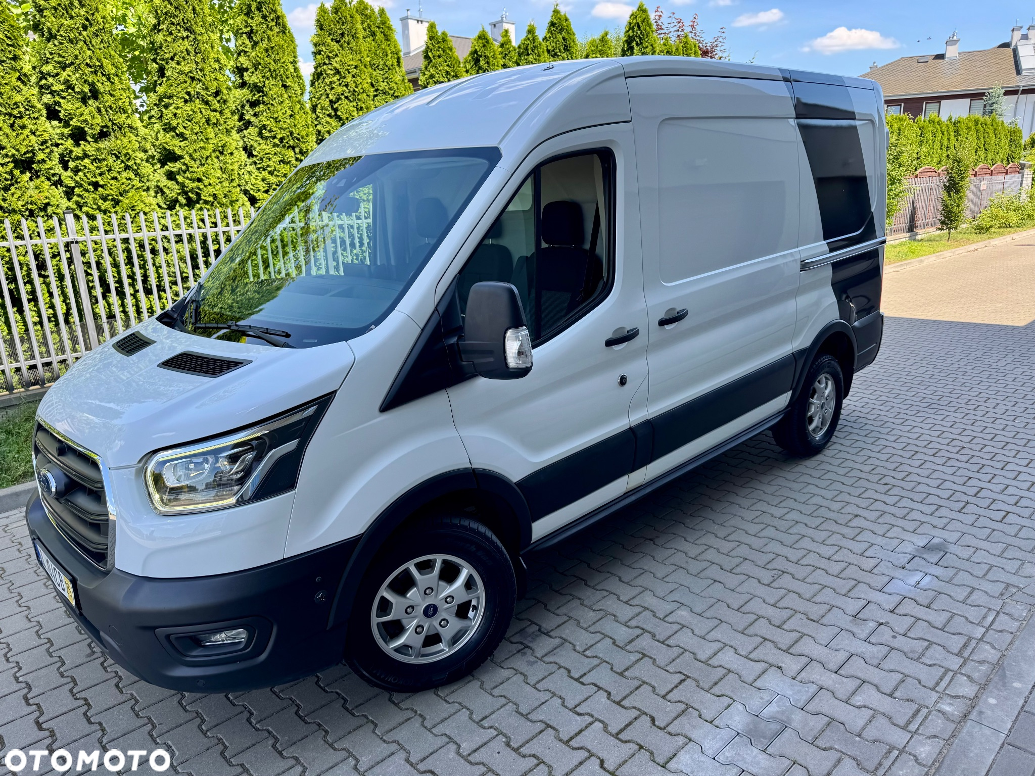 Ford TRANSIT AWD 4X4 podwójne drzwi / drzwi tylne 180 Faktura VAT 23% Kamera Monitor 170KM klimatyzacja podgrzewane siedzenia czujniki 3 osobowy faktura VAT23% serwis zadbany BOGATA OPCJA L2H2 wysoki napęd na cztery koła - 9