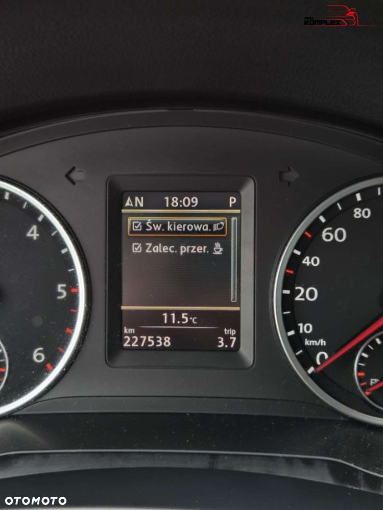 Volkswagen Tiguan - 25