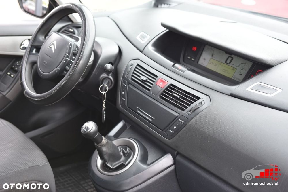 Citroën C4 Grand Picasso - 26