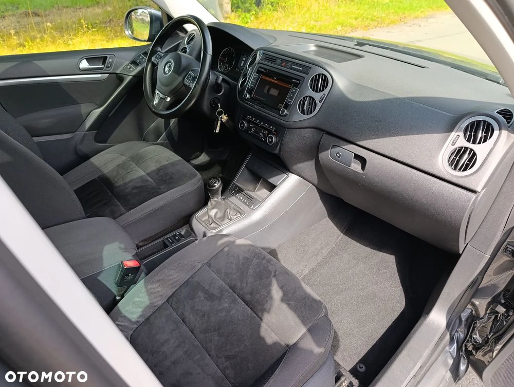 Volkswagen Tiguan 2.0 TDI BlueMot Sport&Style - 9