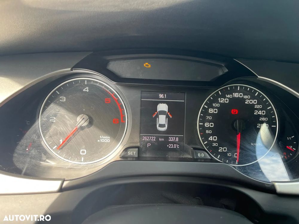 Audi A4 2.0 TDI B8 Multitronic - 9