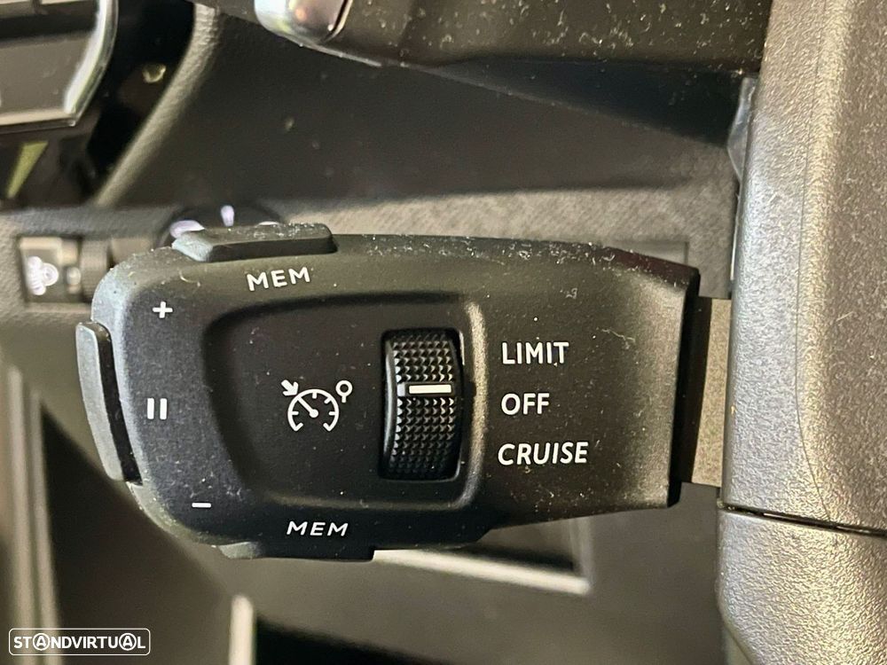 DS DS7 Crossback - 34