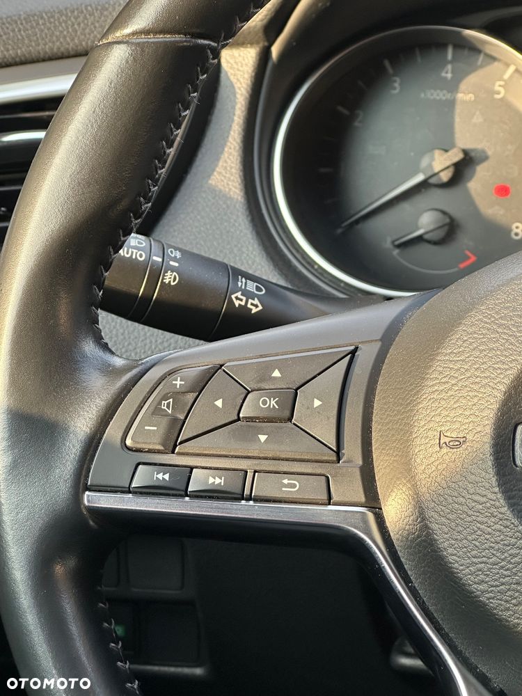 Nissan Qashqai 1.3 DIG-T Tekna DCT - 16