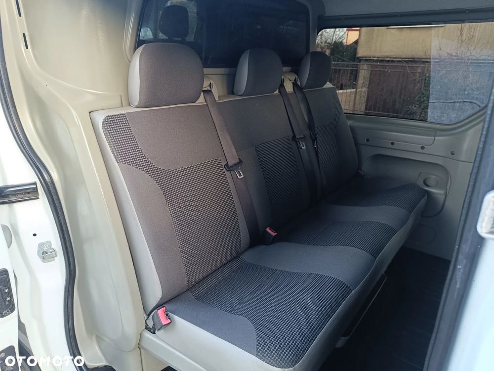 Opel Vivaro - 26