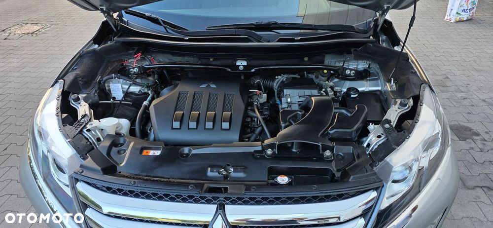 Mitsubishi Eclipse Cross 1.5 T Invite Plus - 20