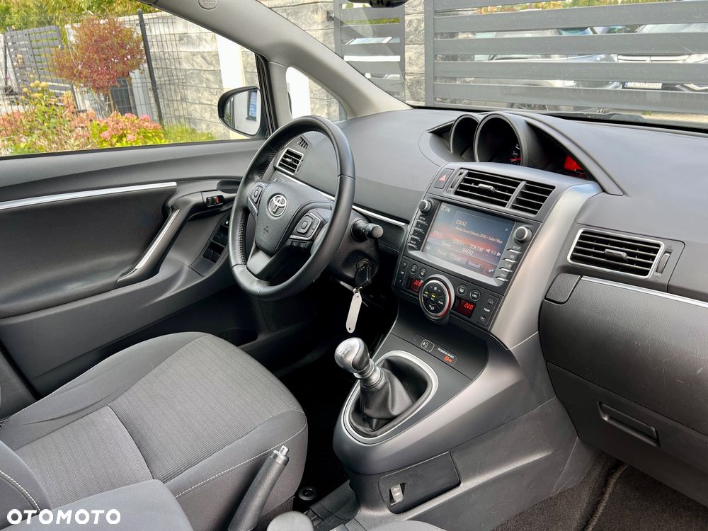 Toyota Verso 1.8 5-Sitzer Edition-S - 18