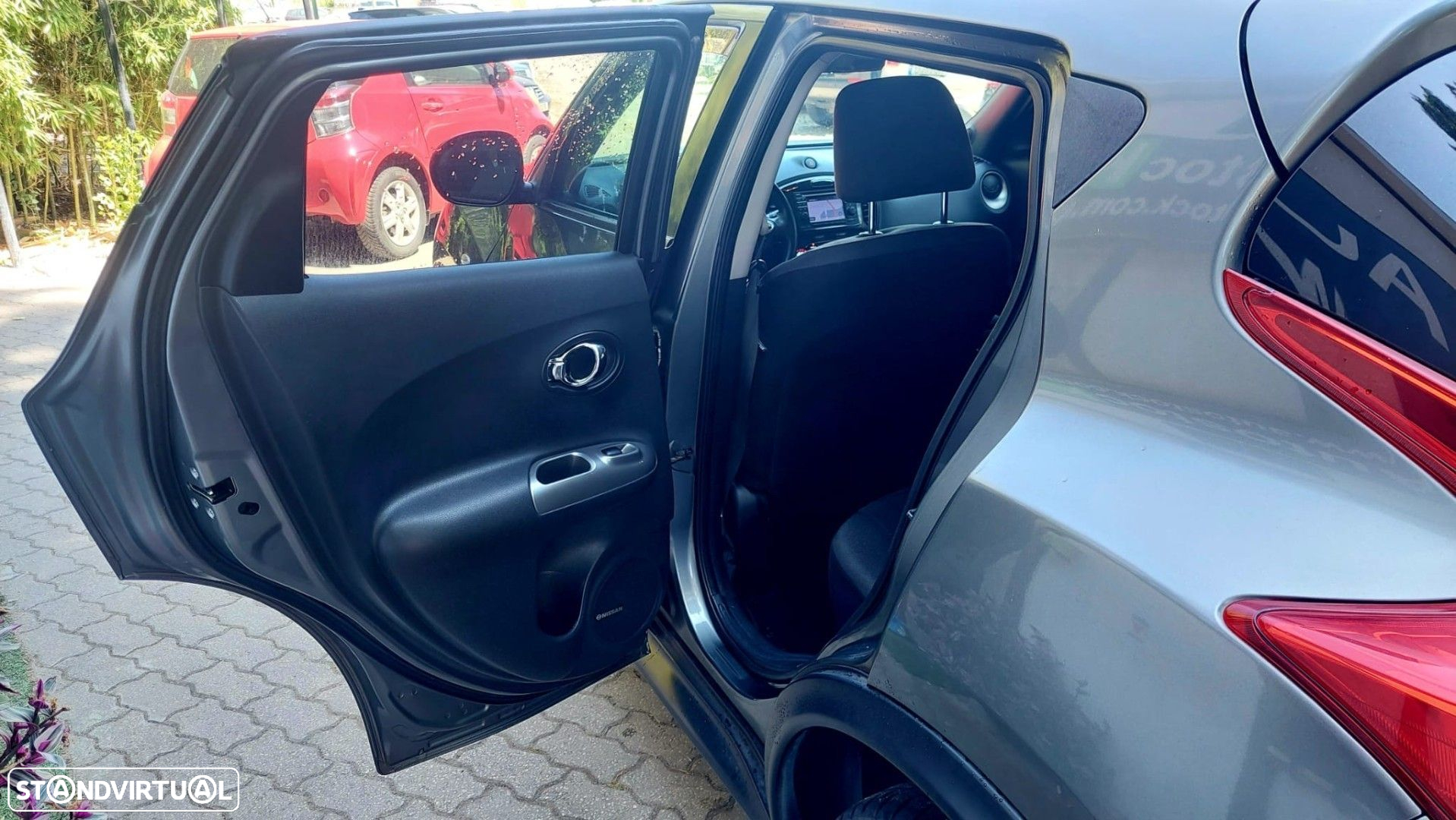 Nissan Juke 1.6 Acenta - 12