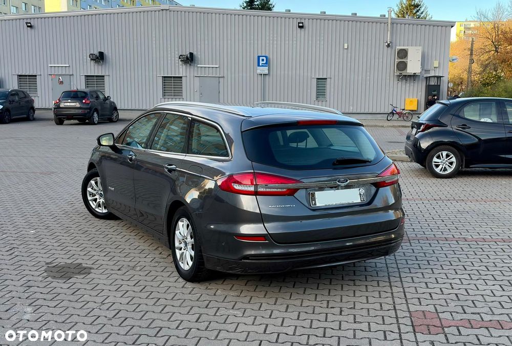Ford Mondeo 2.0 Hybrid Titanium - 6
