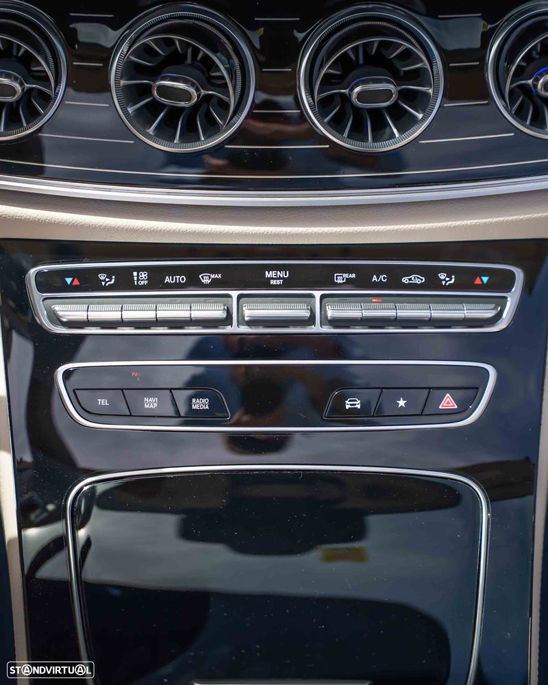 Mercedes-Benz E 450 4Matic Aut. - 23