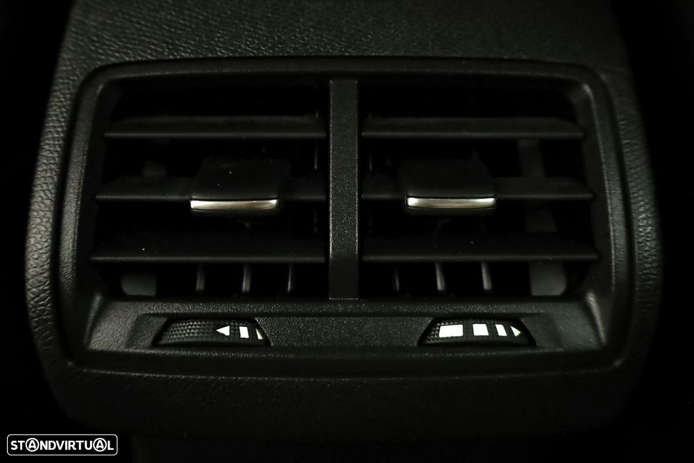 Citroën C4 1.2 PureTech Plus EAT8 - 23