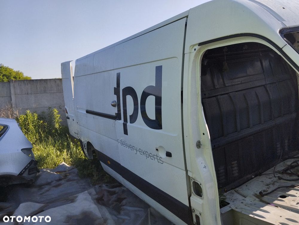 BOK KAROSERII PRAWY WERSJA DŁUGA RENAULT MASTER OPEL MOVANO NV400 10- - 2