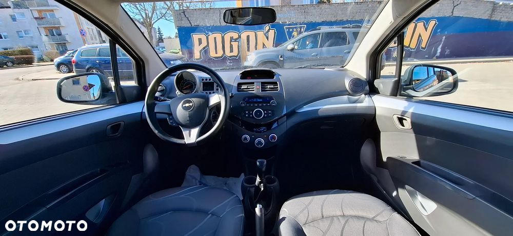 Chevrolet Spark 1.2 LT - 12