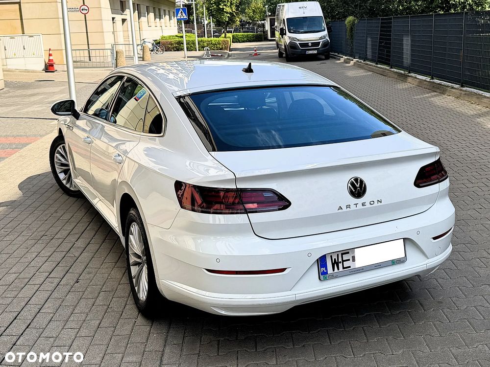 Volkswagen Arteon 2.0 TDI SCR Essence DSG - 29