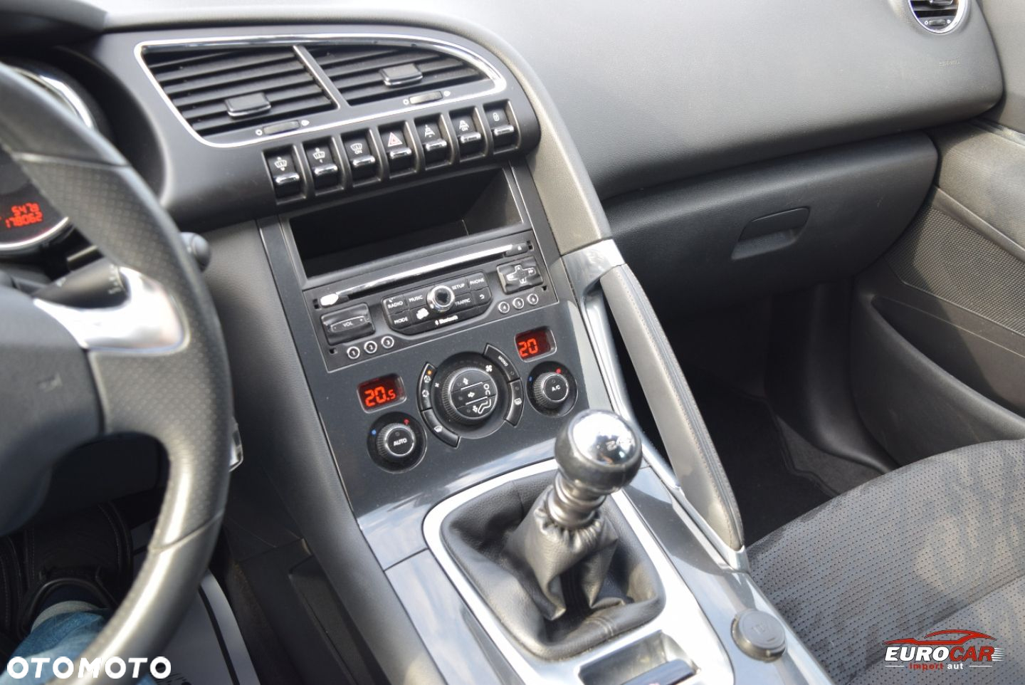 Peugeot 3008 2.0 HDi Premium+ - 19