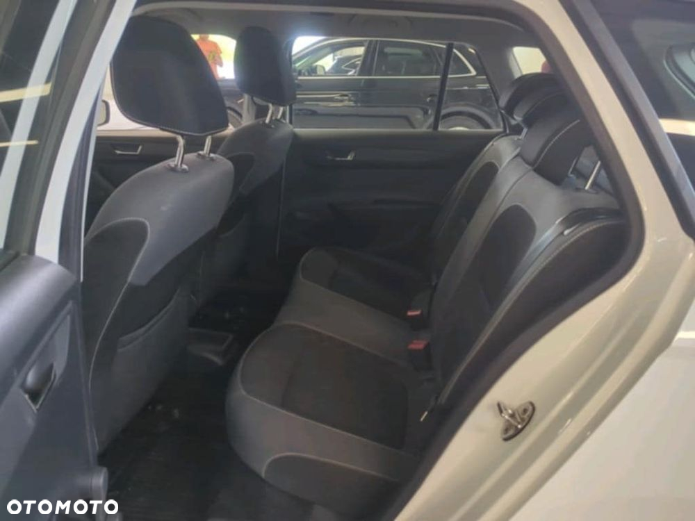 Skoda Fabia 1.0 TSI Ambition - 13