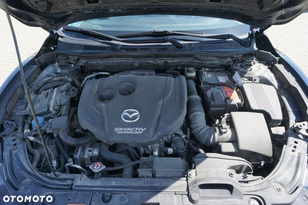 Mazda 6 - 12