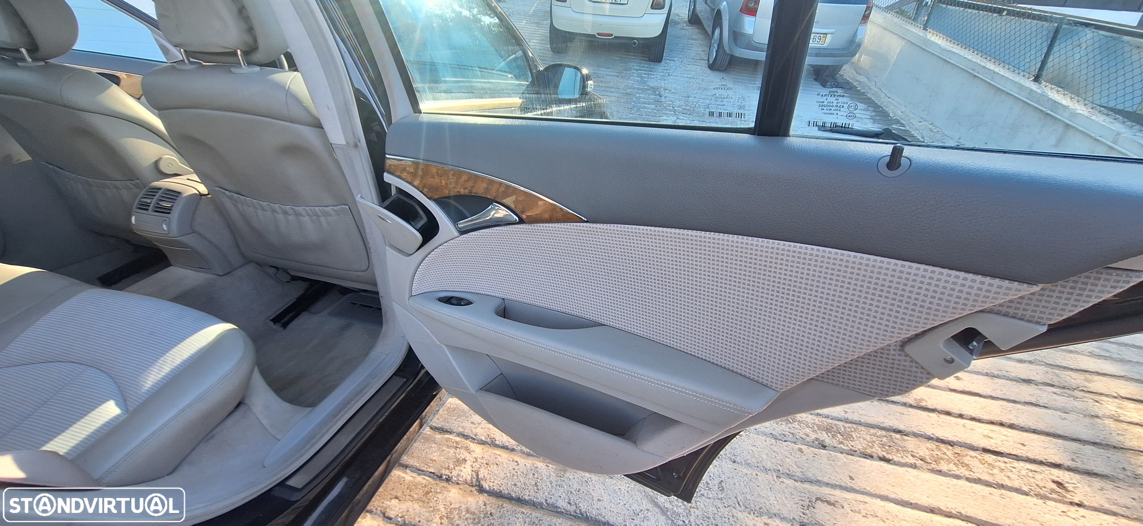 Mercedes-Benz E 220 CDi Avantgarde - 20