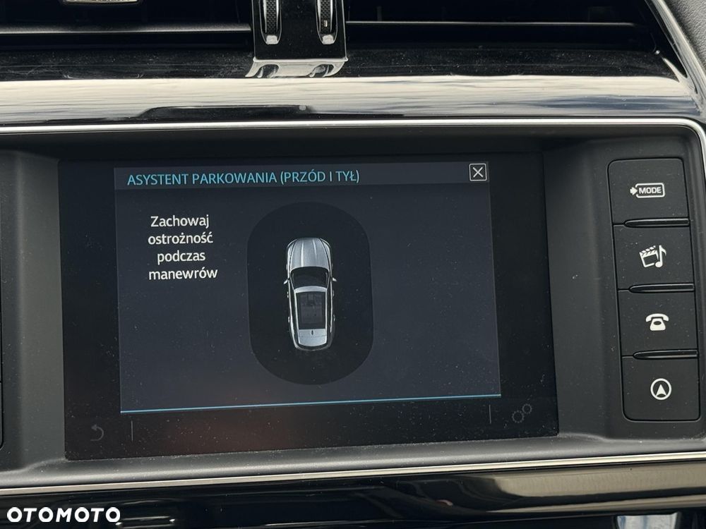 Jaguar F-Pace 20d AWD R-Sport - 28