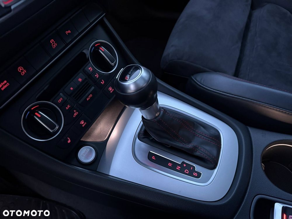 Audi Q3 2.0 TDI Quattro S tronic design - 25