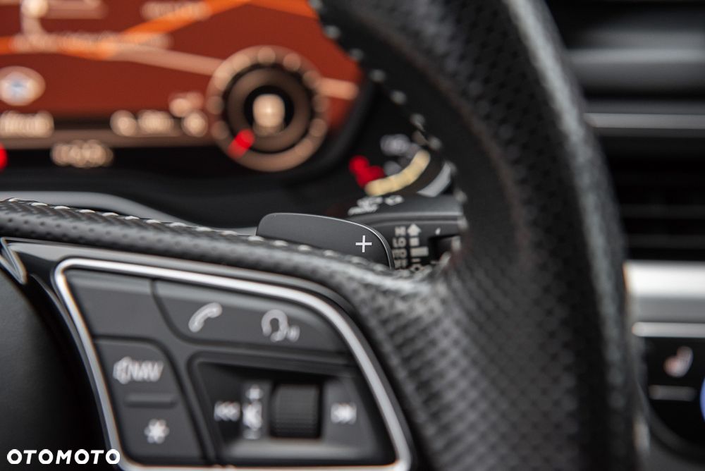 Audi A4 Avant 2.0 TDI ultra S tronic design - 24