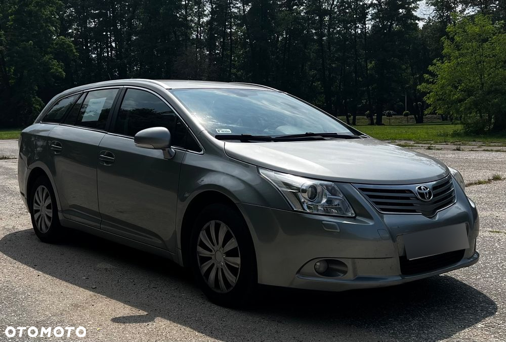 Toyota Avensis 2.0 D-4D Sol - 3