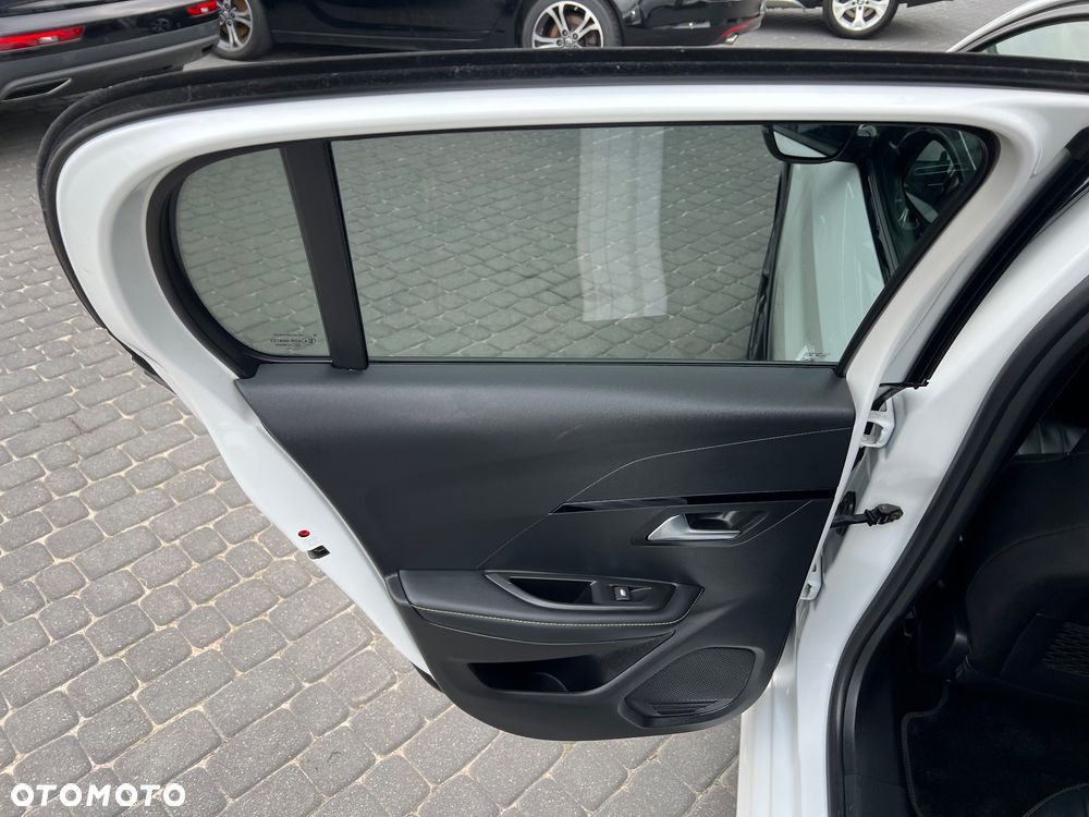 Peugeot 208 1.2 PureTech Allure Pack S&S EAT8 - 22