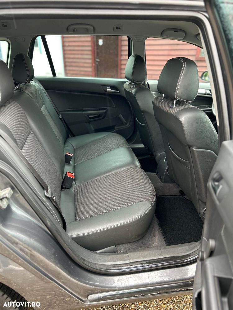 Opel Astra Caravan 1.7 CDTi Cosmo - 5