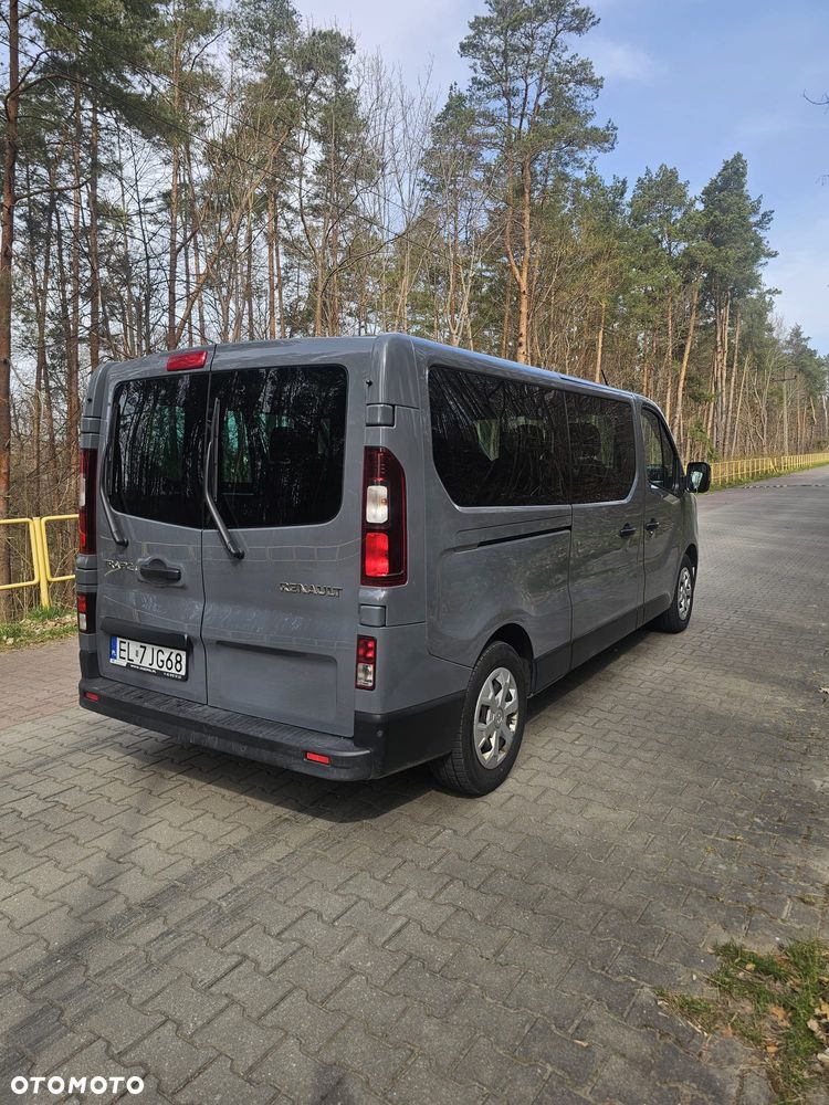 Renault Trafic - 10