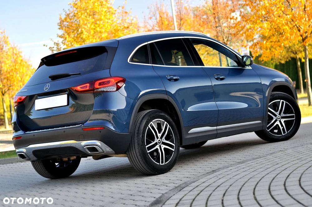 Mercedes-Benz GLA 200 d 8G-DCT Special Edition - 16
