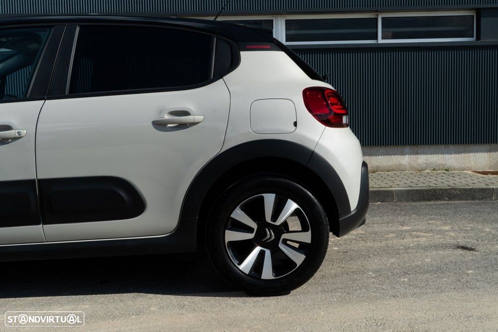 Citroën C3 1.2 PureTech Shine - 48