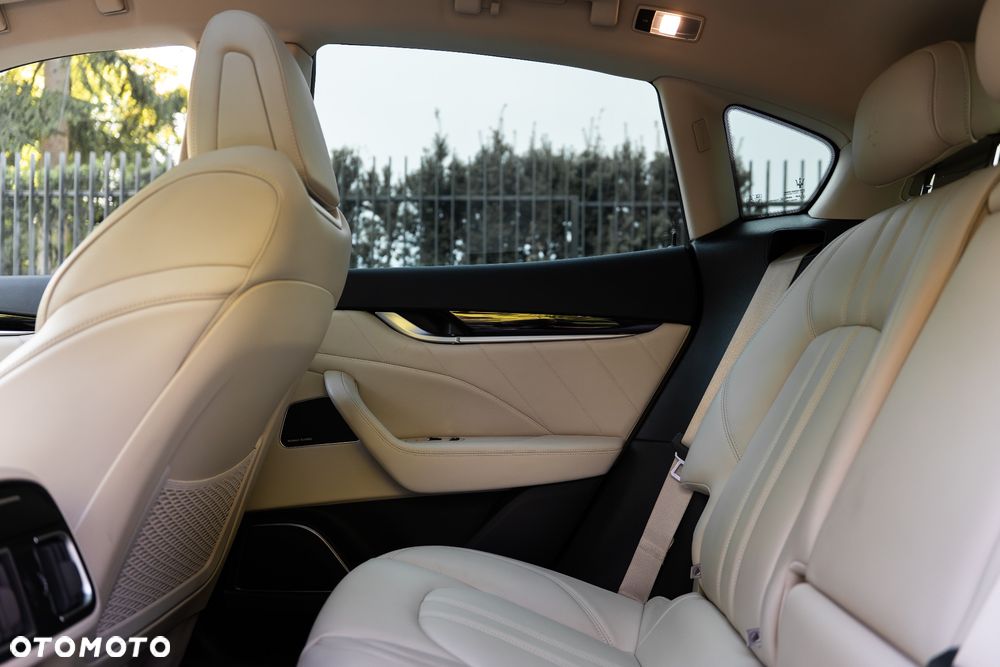Maserati Levante Q4 GranSport - 30