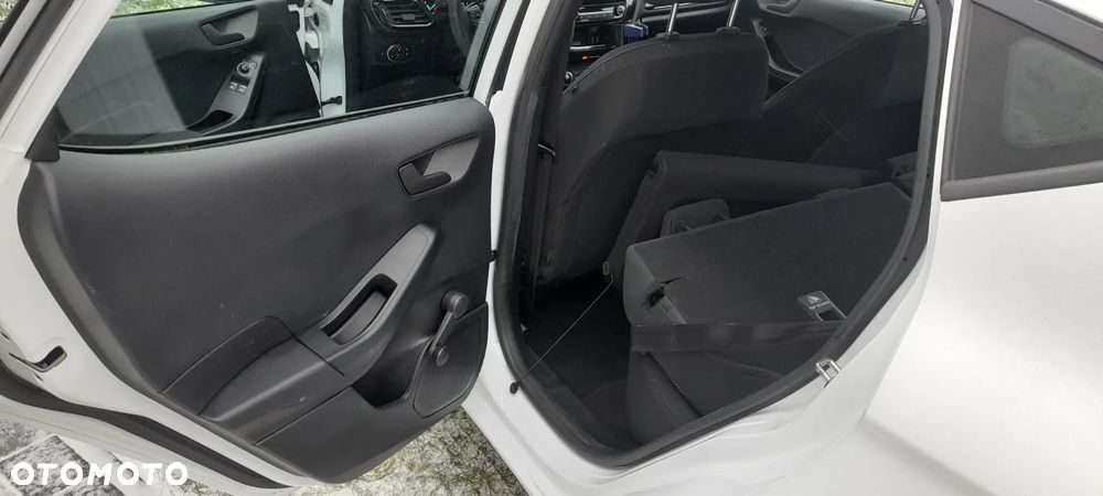 Ford Fiesta 1.1 S&S COOL&CONNECT - 12