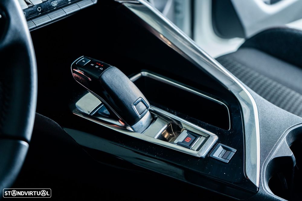 Peugeot 3008 PureTech 130 Stop & Start GPF EAT8 Active - 18