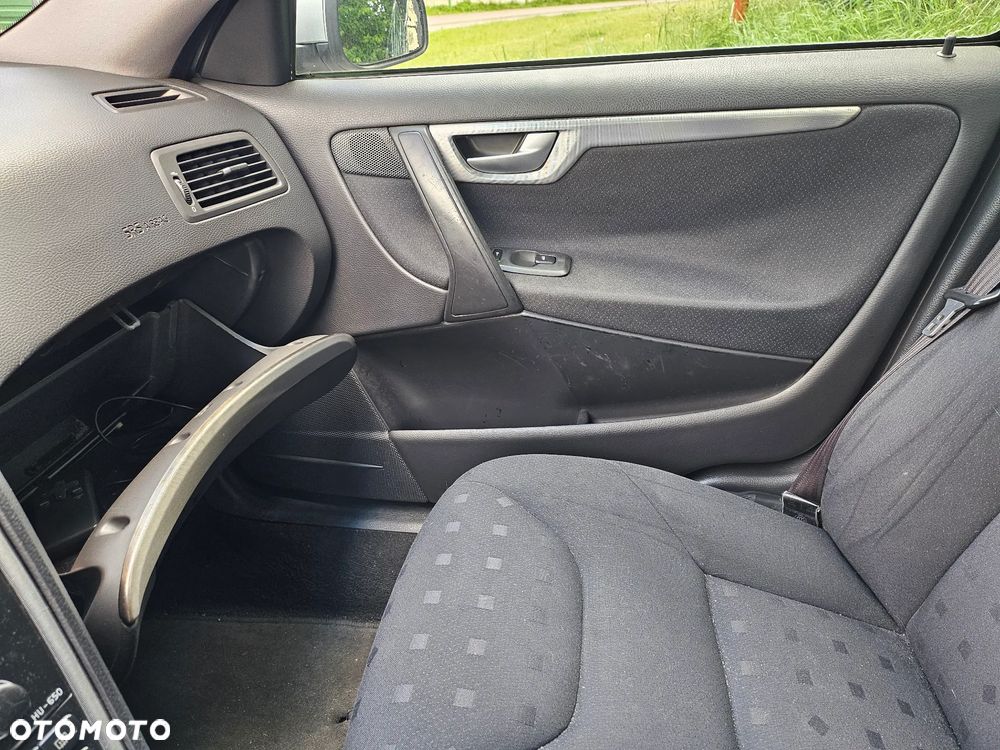 Volvo S60 2.4 D5 - 6