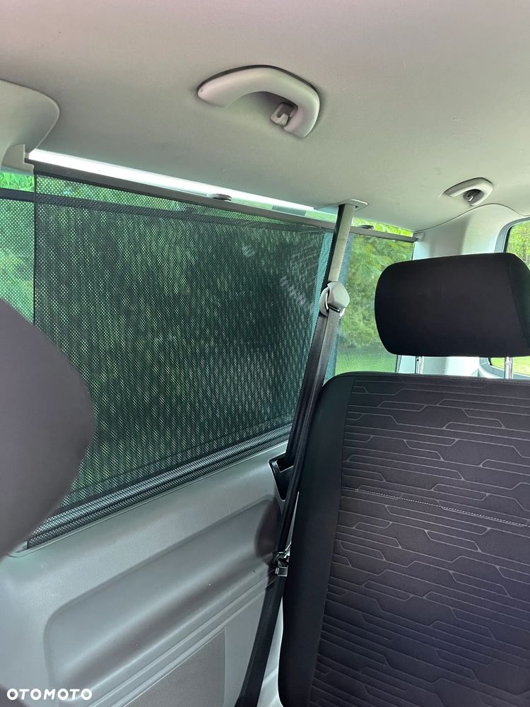 Volkswagen Caravelle 2.0 TDI L1 Highline 4Motion DSG - 10