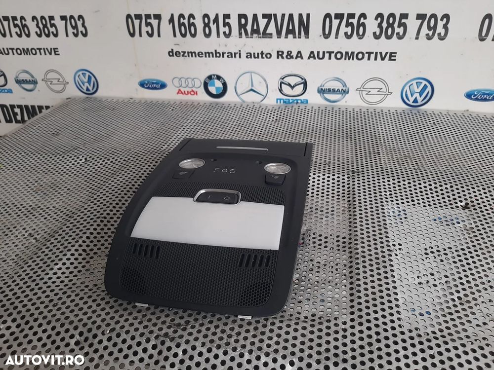 Plafoniera Audi Q5 SQ5 8TBF 8K - Dezmembrari Arad - 5