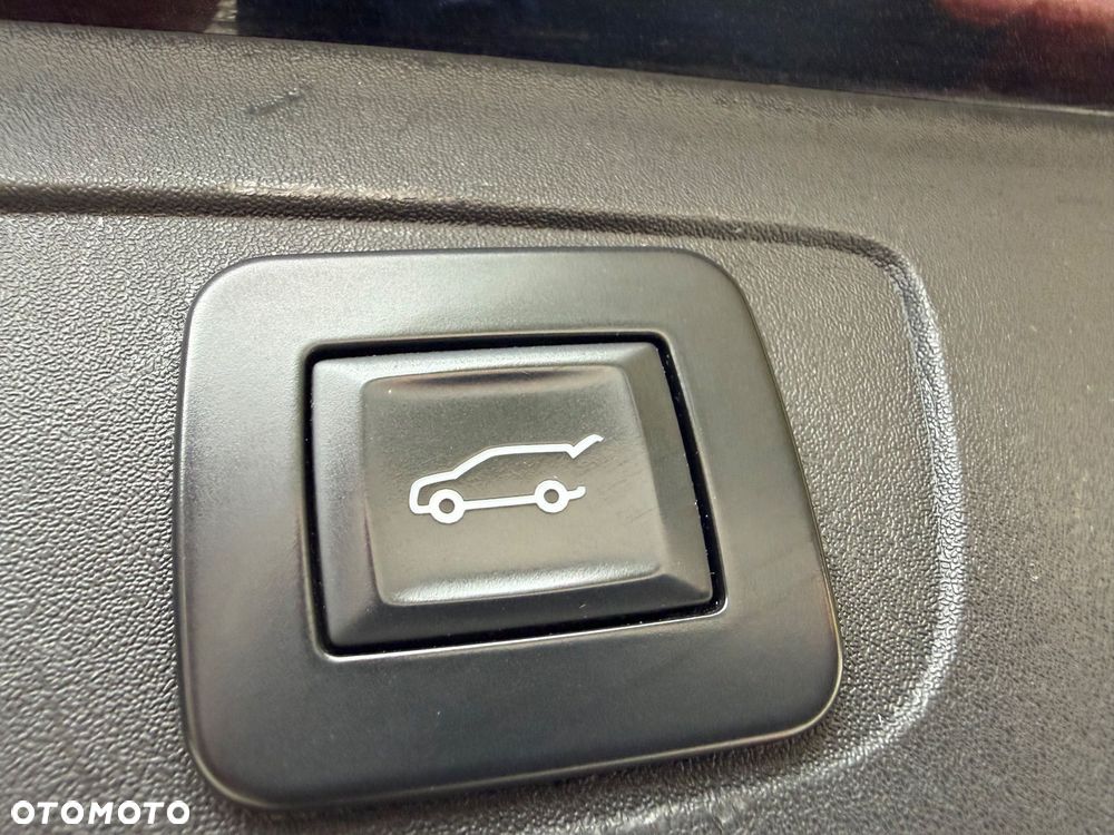 Opel Insignia 2.0 BiTurbo 4x4 Ultimate Exclusive - 28
