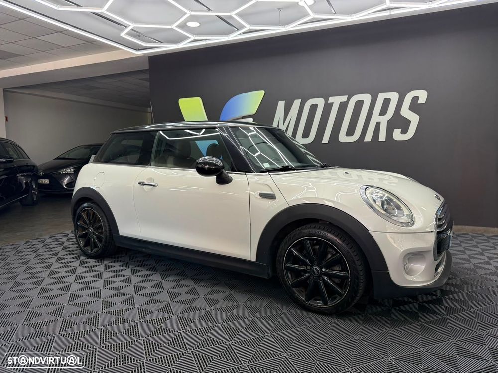 MINI 3 Portas Cooper D Auto - 5
