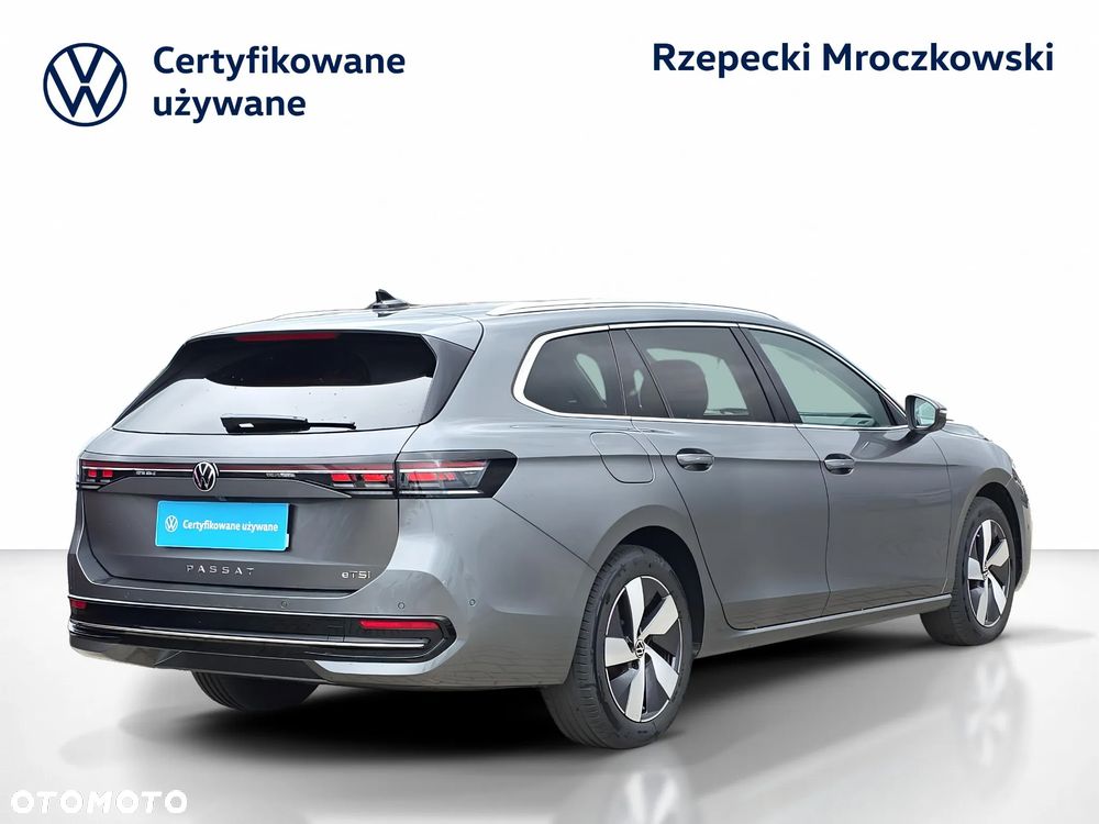 Volkswagen Passat Variant 1.5 TSI EVO Elegance DSG - 7