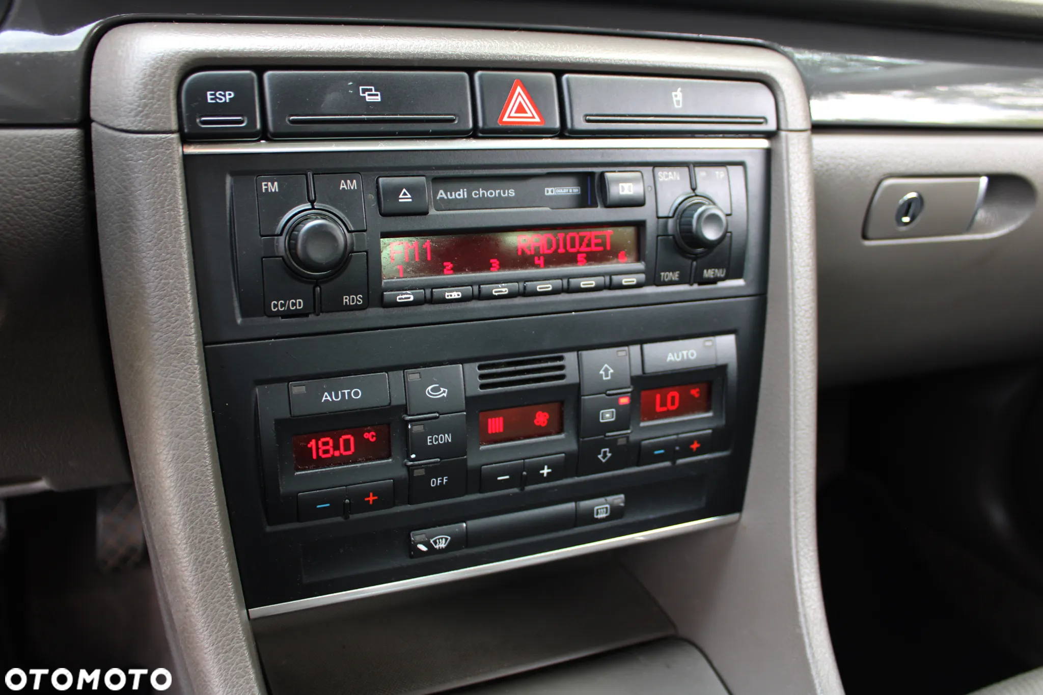 Audi A4 1.6 - 21
