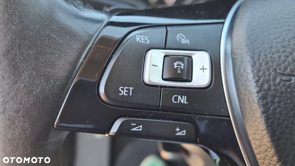 Volkswagen Sharan - 17