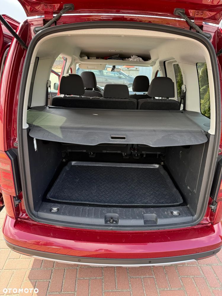 Volkswagen Caddy 2.0 TDI Alltrack DSG - 9