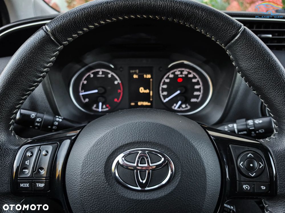 Toyota Yaris 1.0 VVT-i Y20 Club - 23