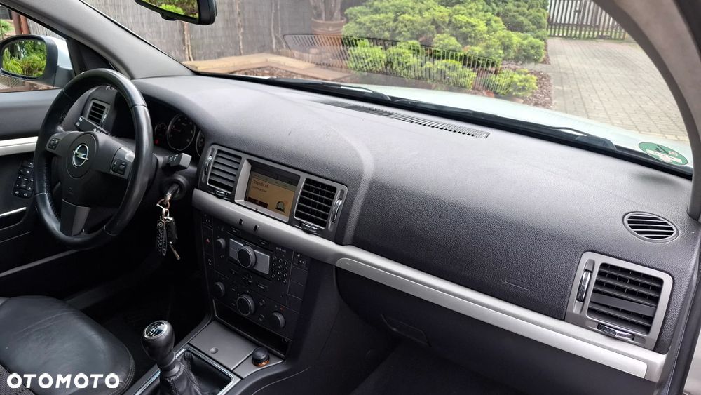 Opel Vectra 1.9 CDTI DPF Cosmo Plus - 8