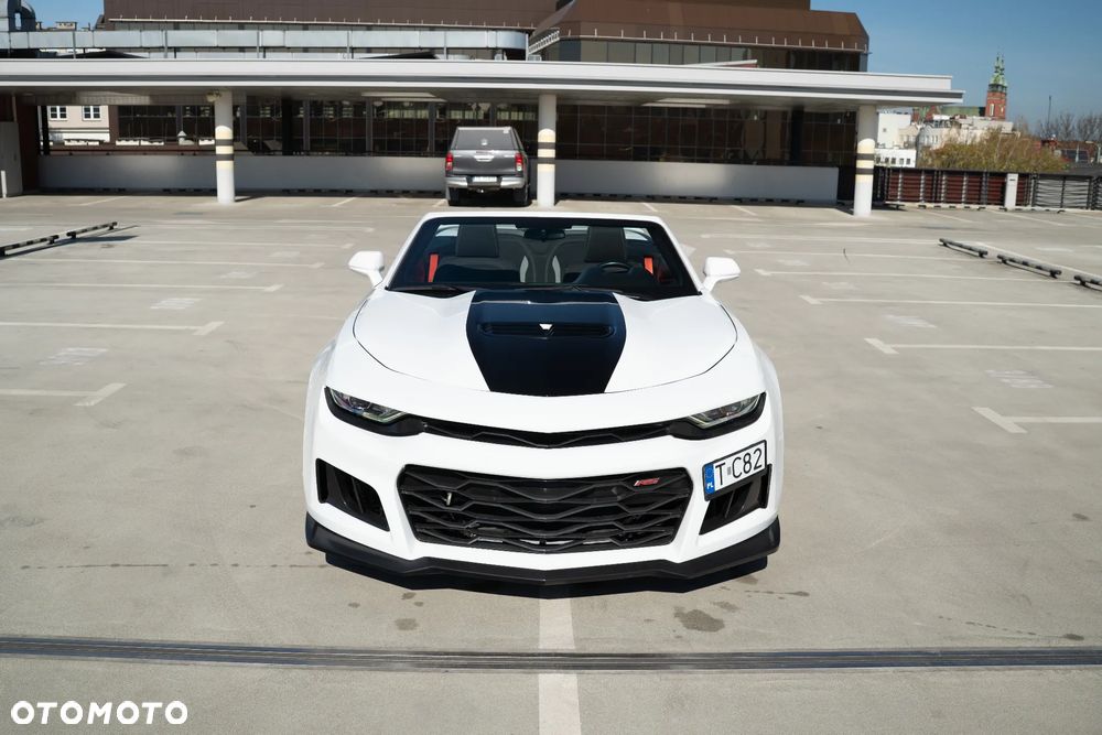 Chevrolet Camaro Touring 6.2 V8 - 6