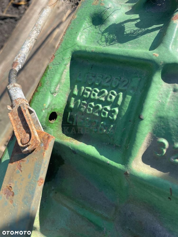 John Deere 6215 6415 6110J 6125J - obudowa skrzyni biegów L156261 - 3