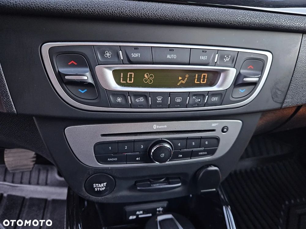 Renault Megane ENERGY TCe 115 Start & Stop LIMITED - 16