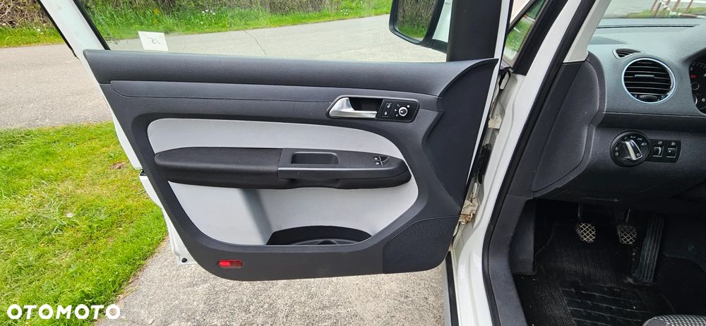 Volkswagen Caddy Comfortline 4Motion - 15