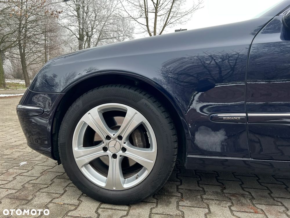 Mercedes-Benz Klasa E 320 T Elegance - 36